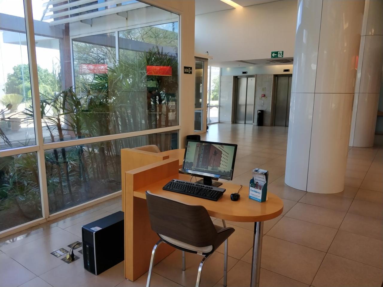 Hotel Ibis Lins Dış mekan fotoğraf
