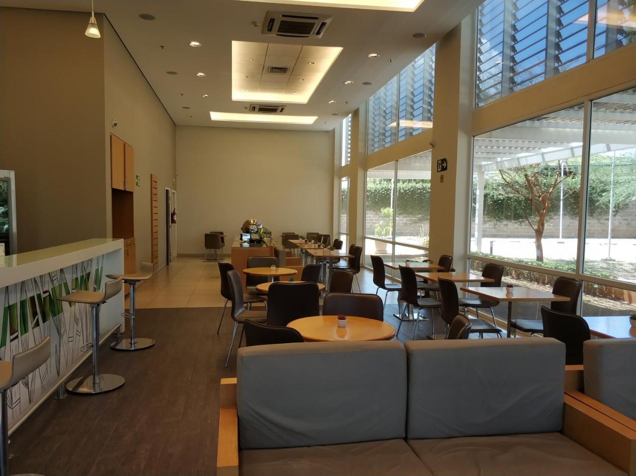 Hotel Ibis Lins Dış mekan fotoğraf